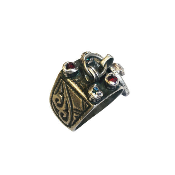 RingDanglingCoin