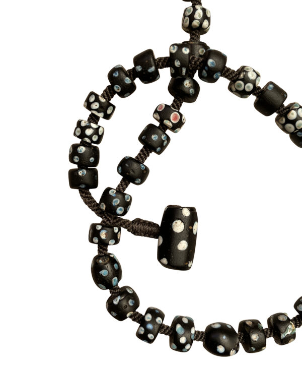 Black_And_PolkaDots2_copy