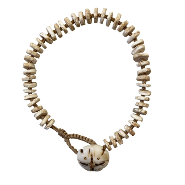 Heishi_And_Mauritanian_Shell